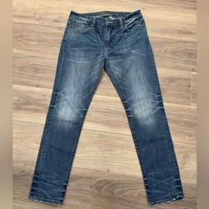 American Eagle jean 33x32
